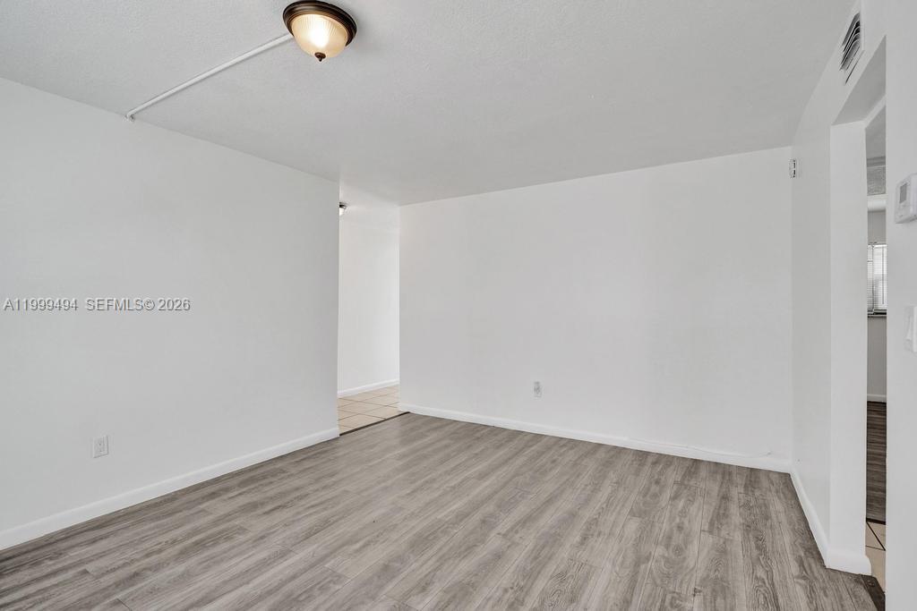 ARBOR KEYS CONDO - Residential