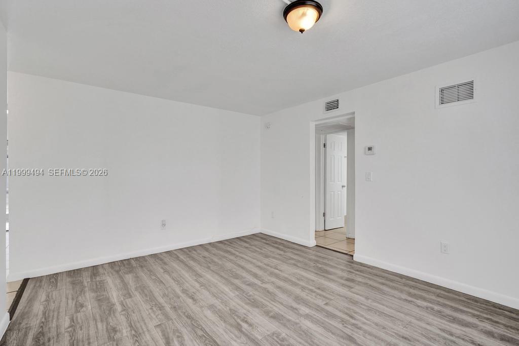 ARBOR KEYS CONDO - Residential