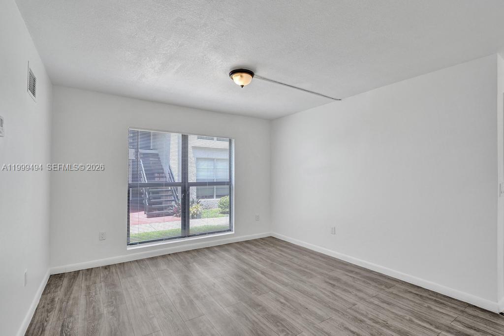 ARBOR KEYS CONDO - Residential