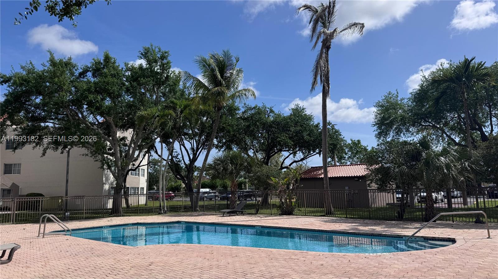MIRASSOU CONDO - Residential