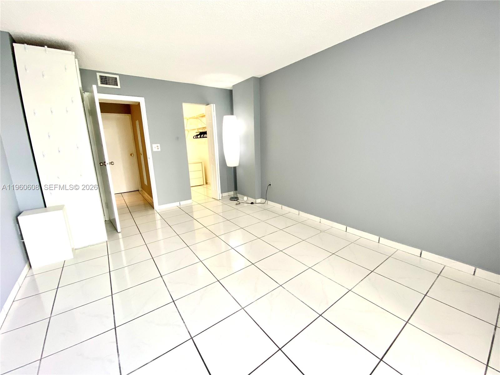 WOODSIDE APTS CONDO - Residential
