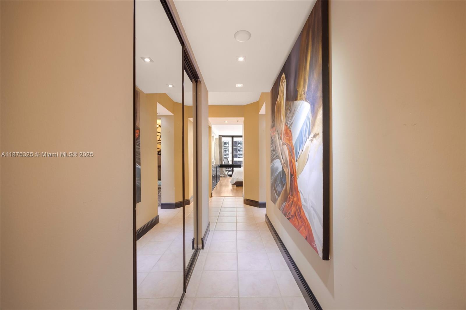 VENETIA CONDO - Residential