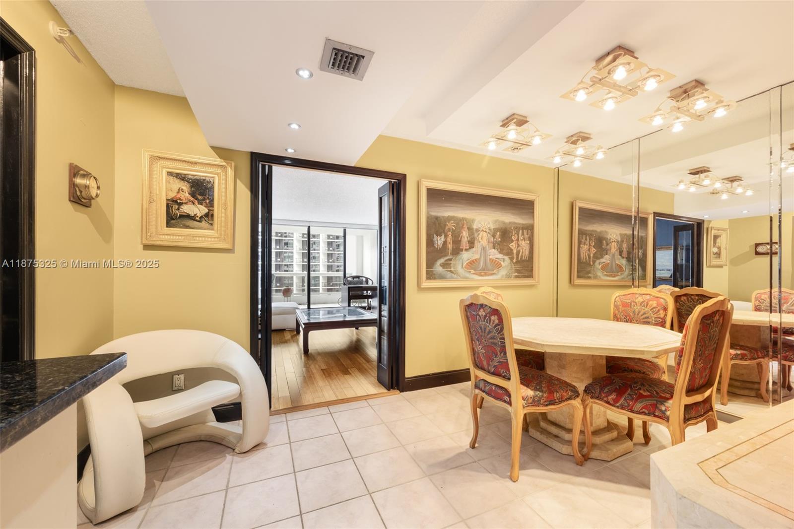 VENETIA CONDO - Residential