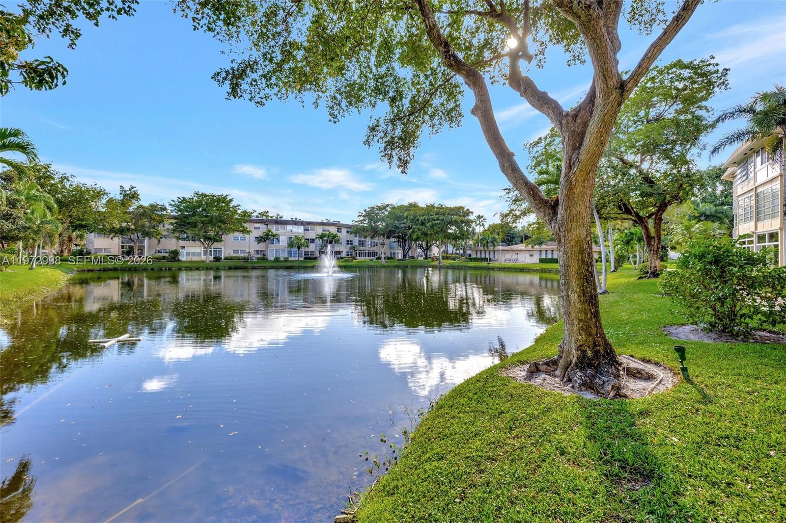 USNEE GARDENS CONDO - Residential