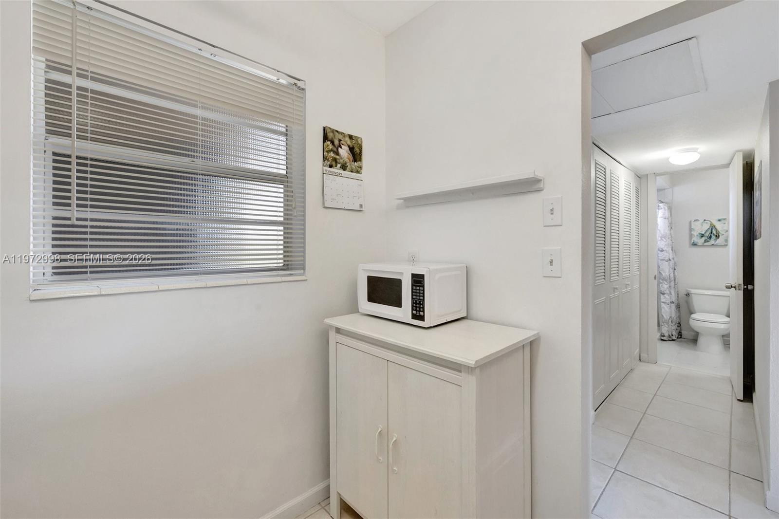 USNEE GARDENS CONDO - Residential