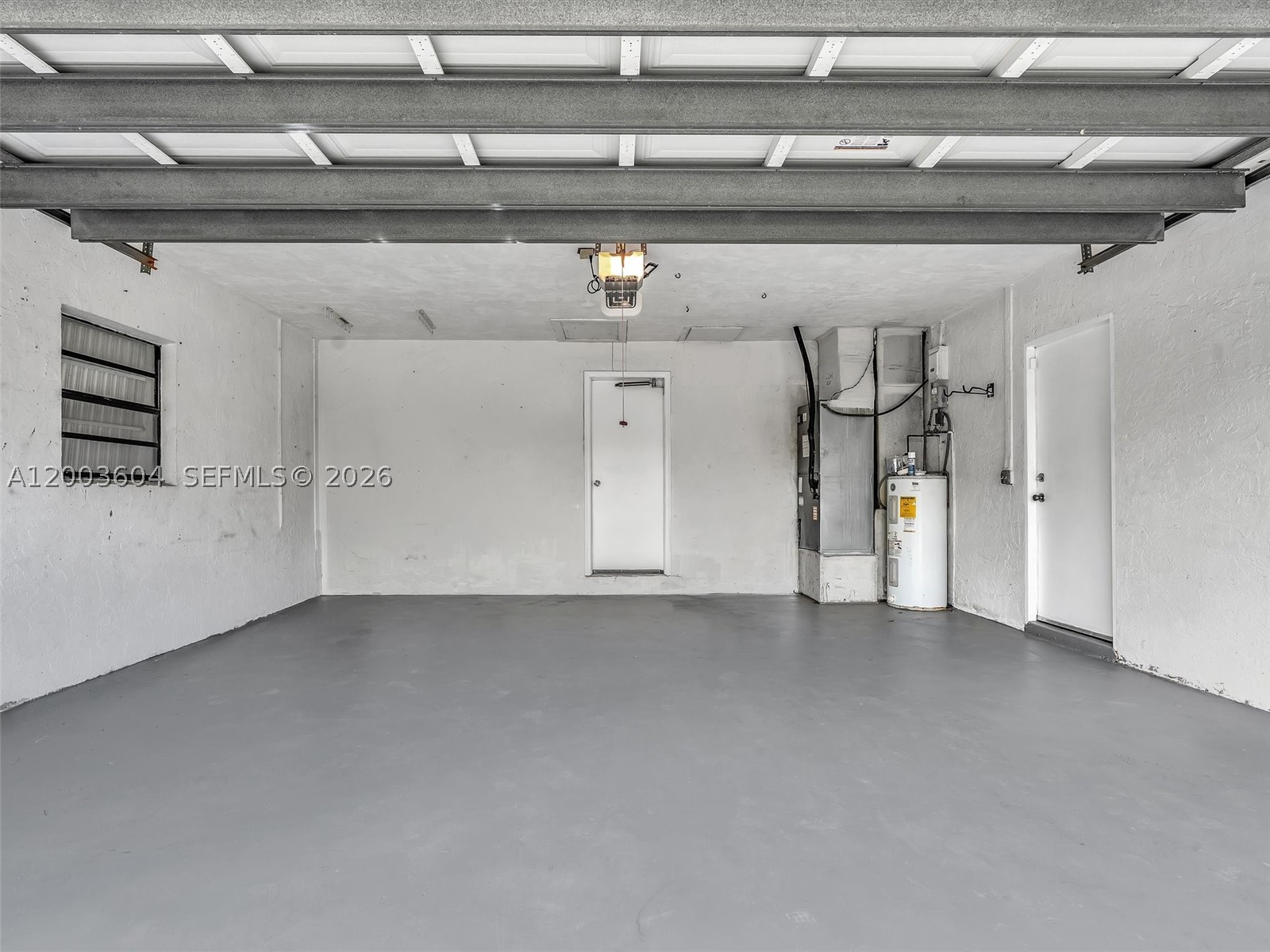 HOLLYWOOD CENTER AMEN PLA - Residential
