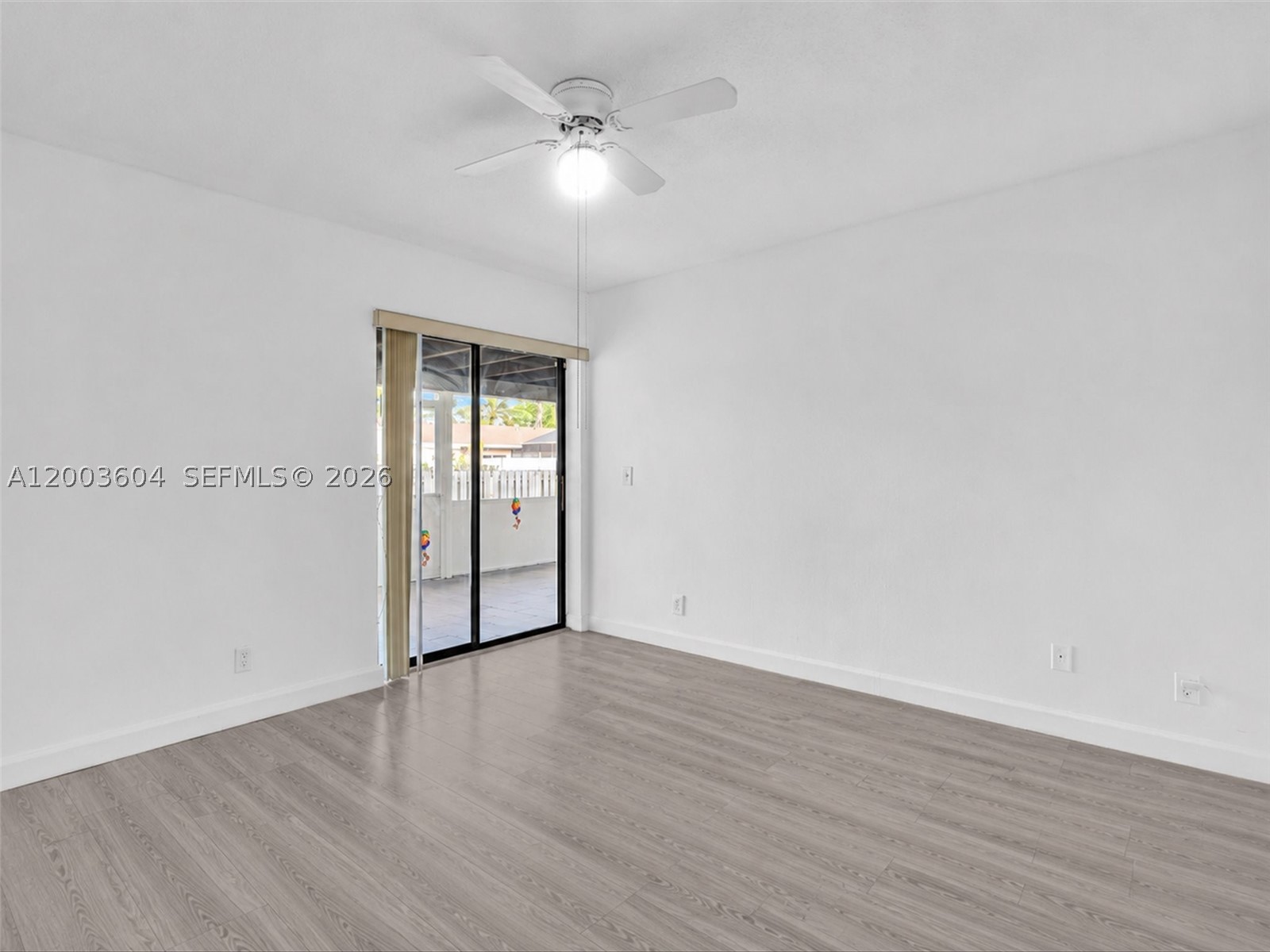 HOLLYWOOD CENTER AMEN PLA - Residential