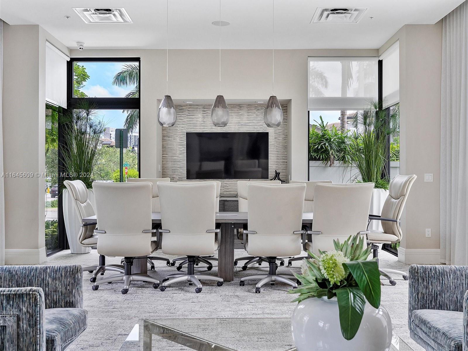 DOWNTOWN DORAL SOUTH PHAS - Residential Lease