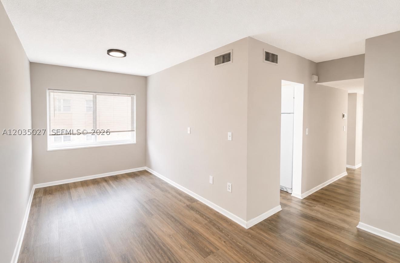 PARK VIEW ISLAND - Residential Lease