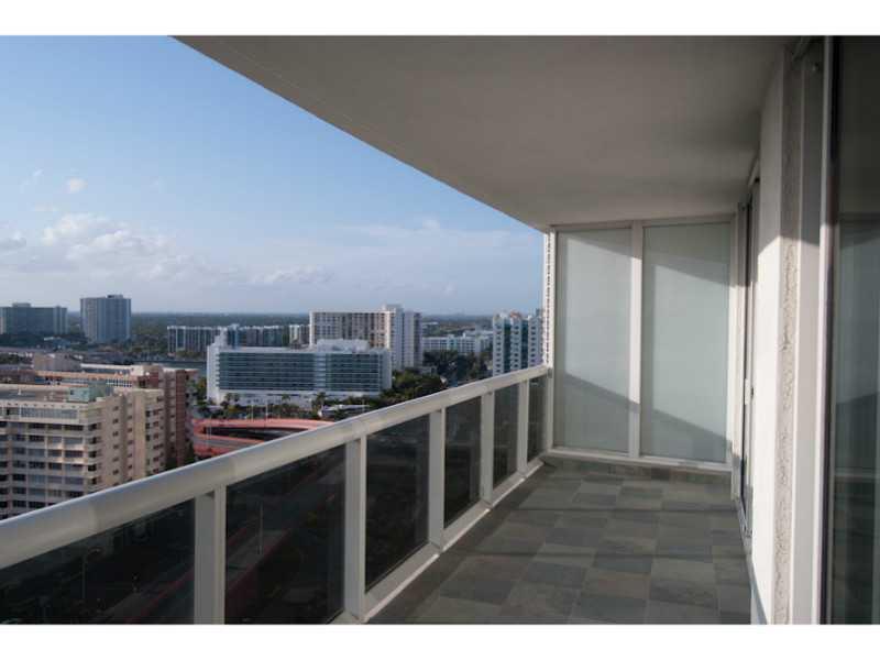 BEACH CLUB CONDO - Residential Lease