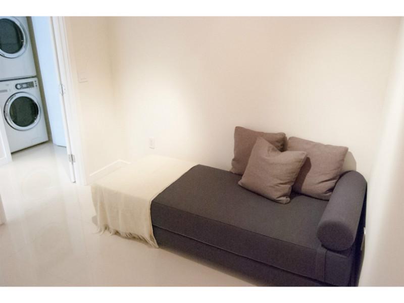 BEACH CLUB CONDO - Residential Lease
