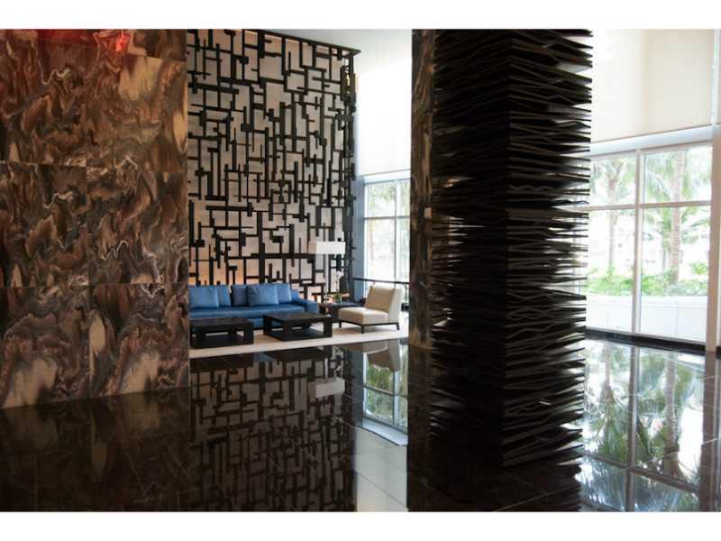 BEACH CLUB CONDO - Residential Lease