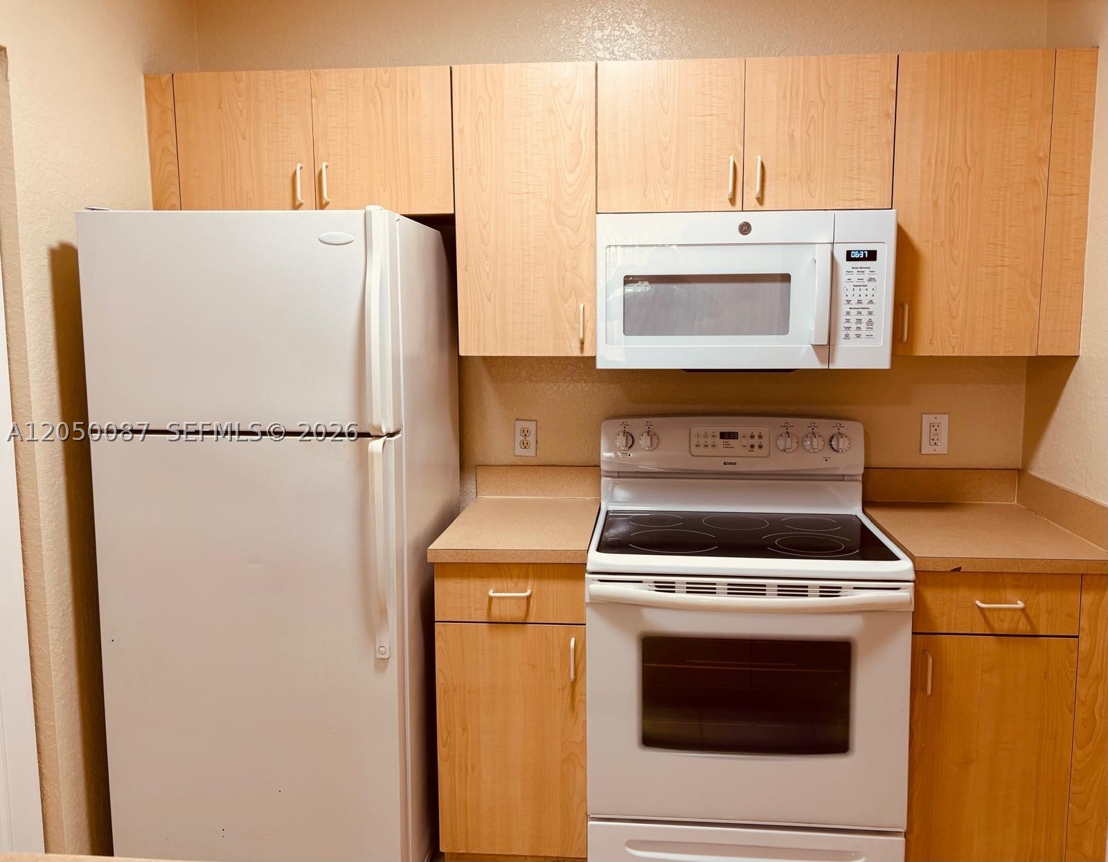 BELMONT AT NORTH LAUDERDA - Residential Lease