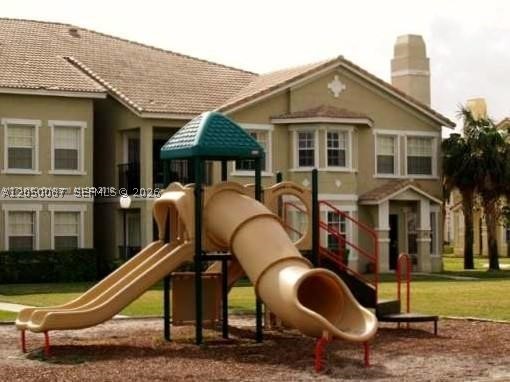 BELMONT AT NORTH LAUDERDA - Residential Lease