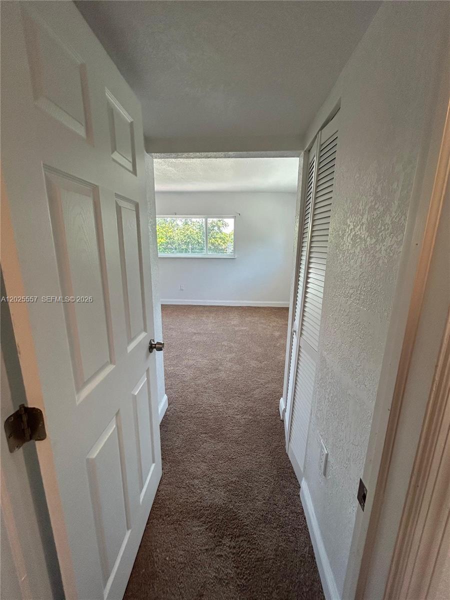 THE LOFTS TOWN VILLAS CON - Residential Lease