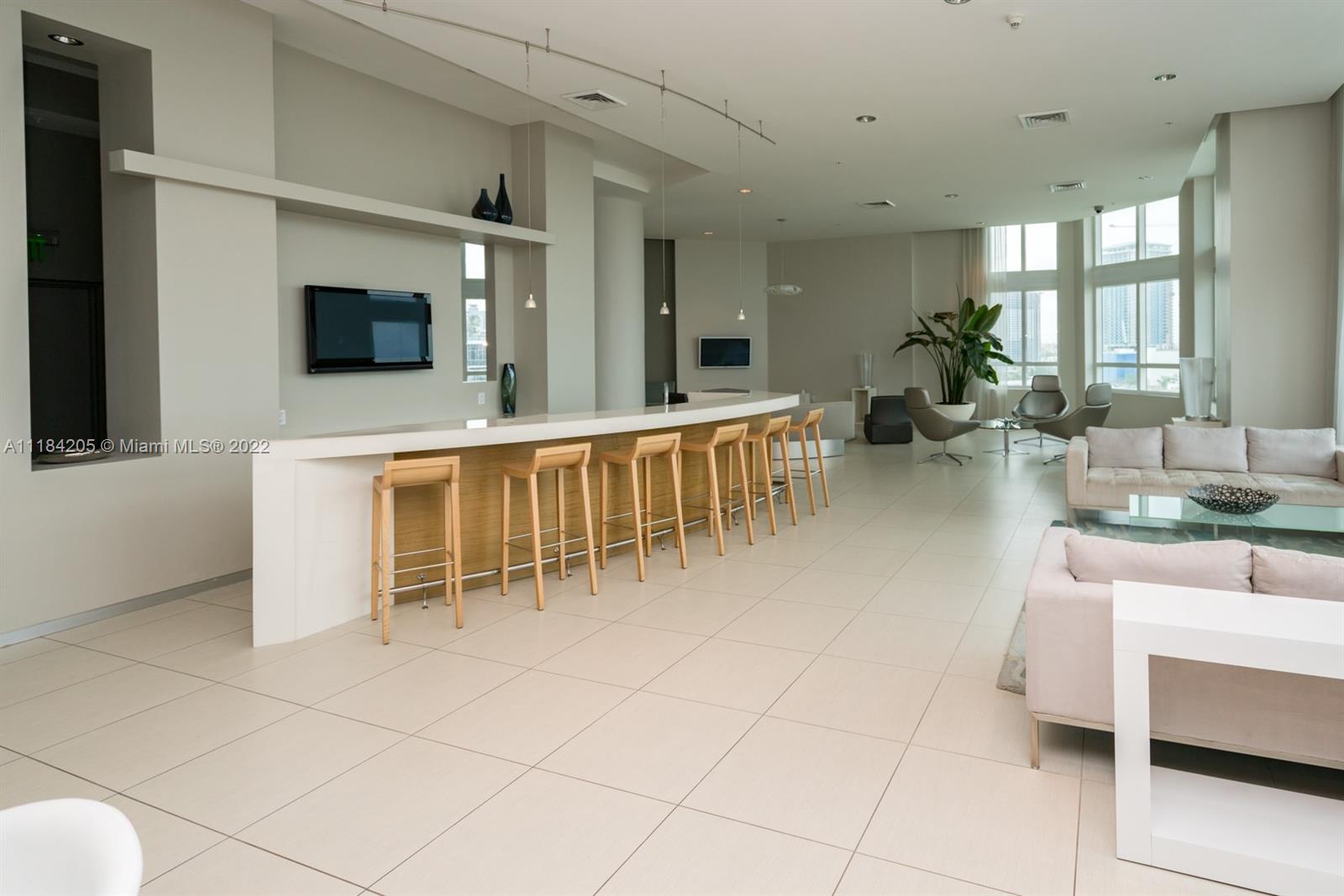 QUANTUM ON THE BAY CONDO - Residential Lease