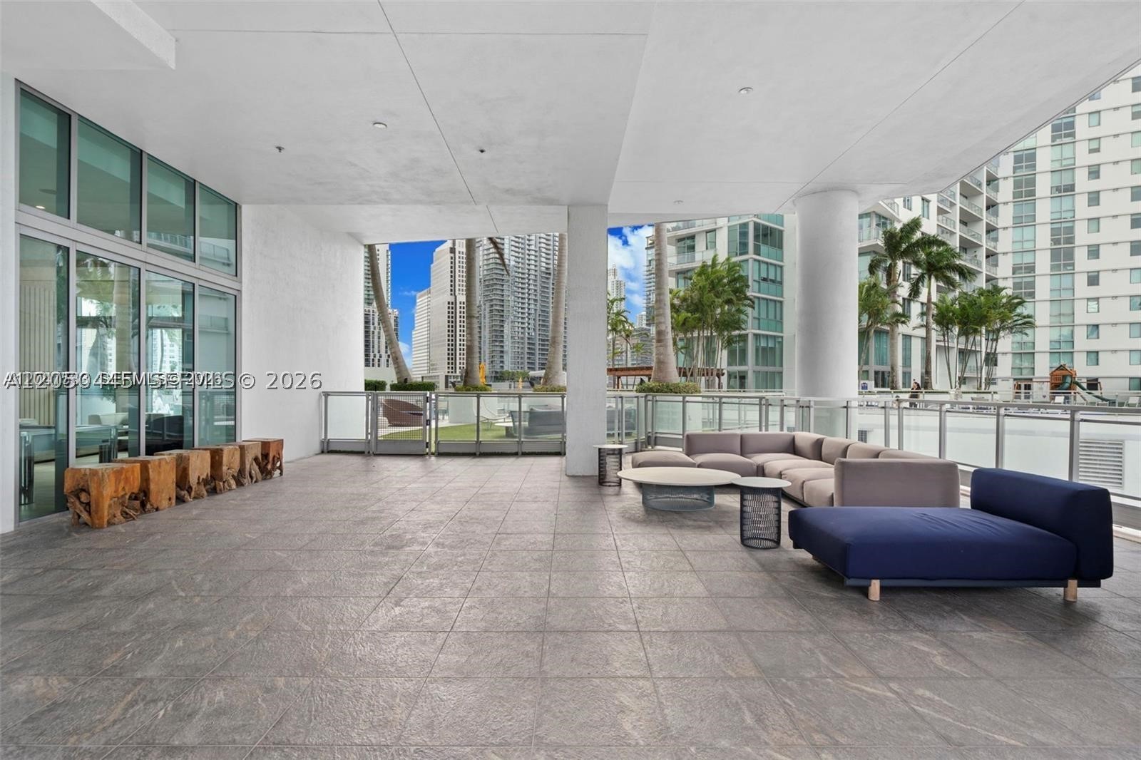 IVY CONDO - Residential