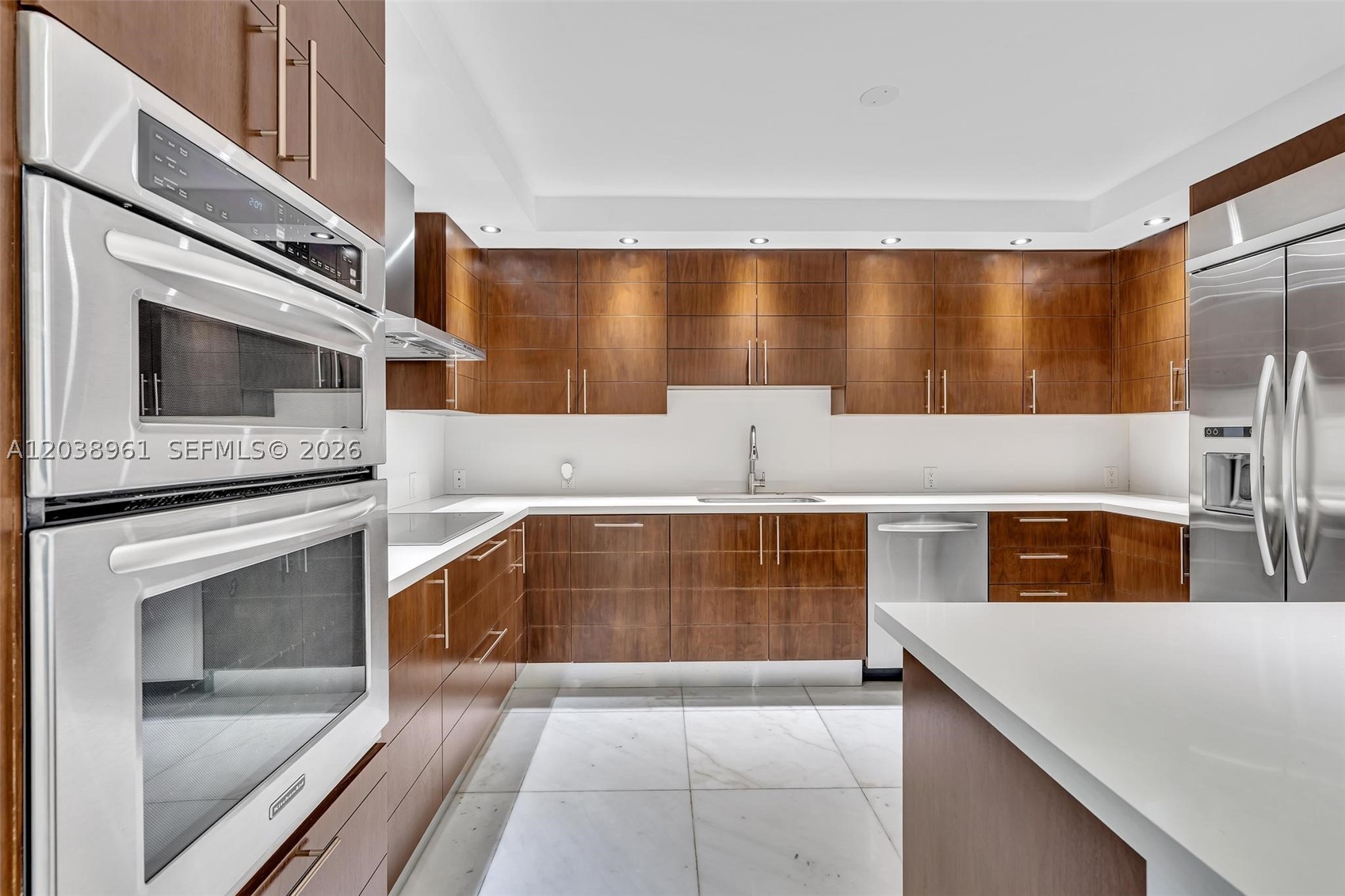 GROVE ISLE CONDO - Residential