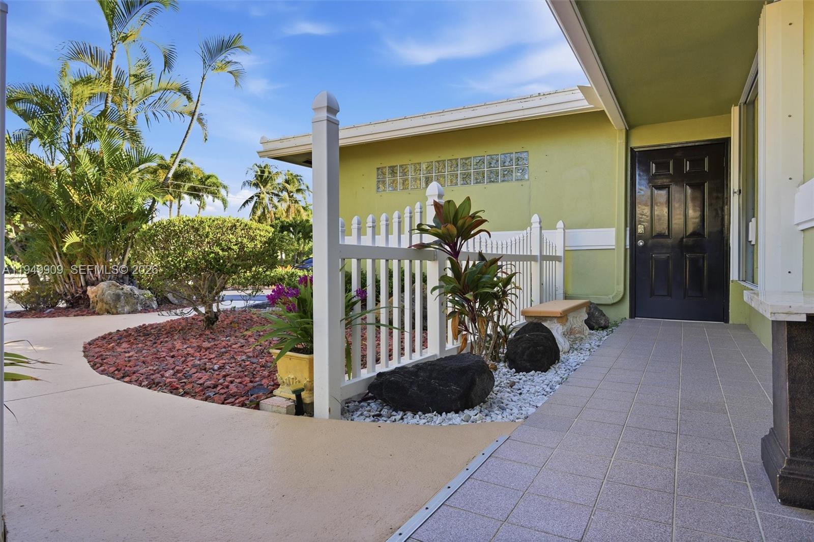 EDGEWATER ESTATES - Residential