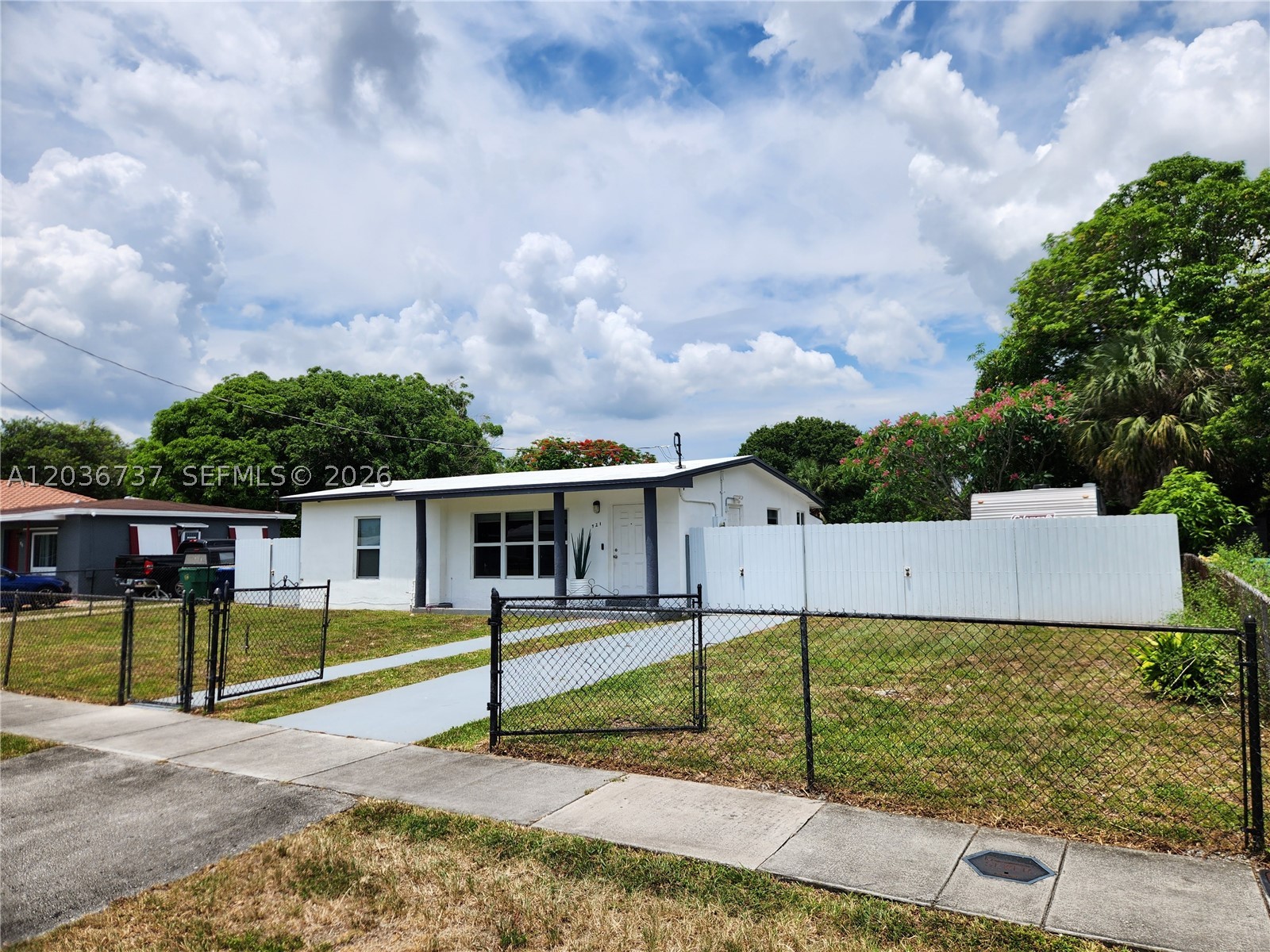BROWARDALE 2ND ADD AMEN P - Residential Lease