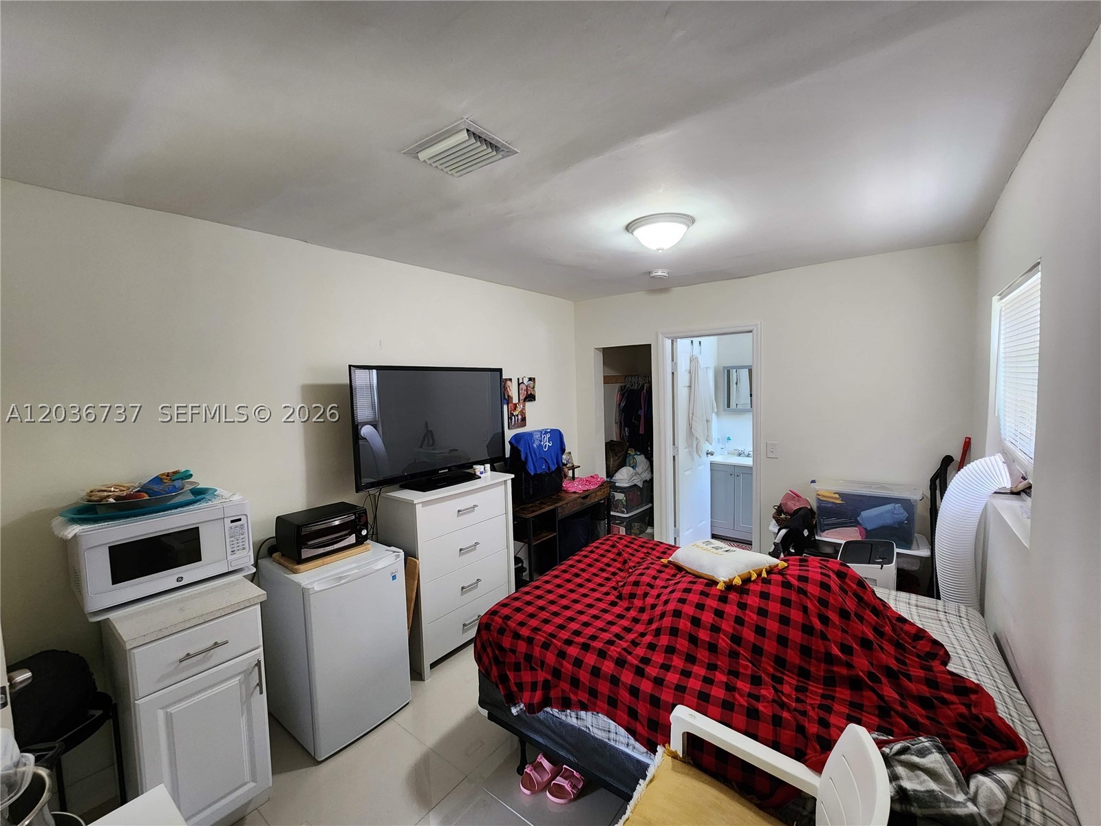 BROWARDALE 2ND ADD AMEN P - Residential Lease