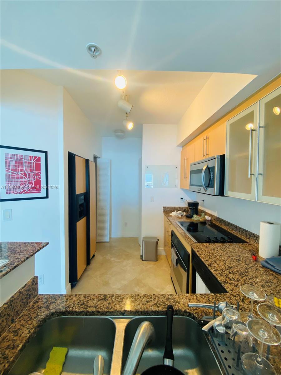 ONE MIAMI WEST CONDO - Residential Lease