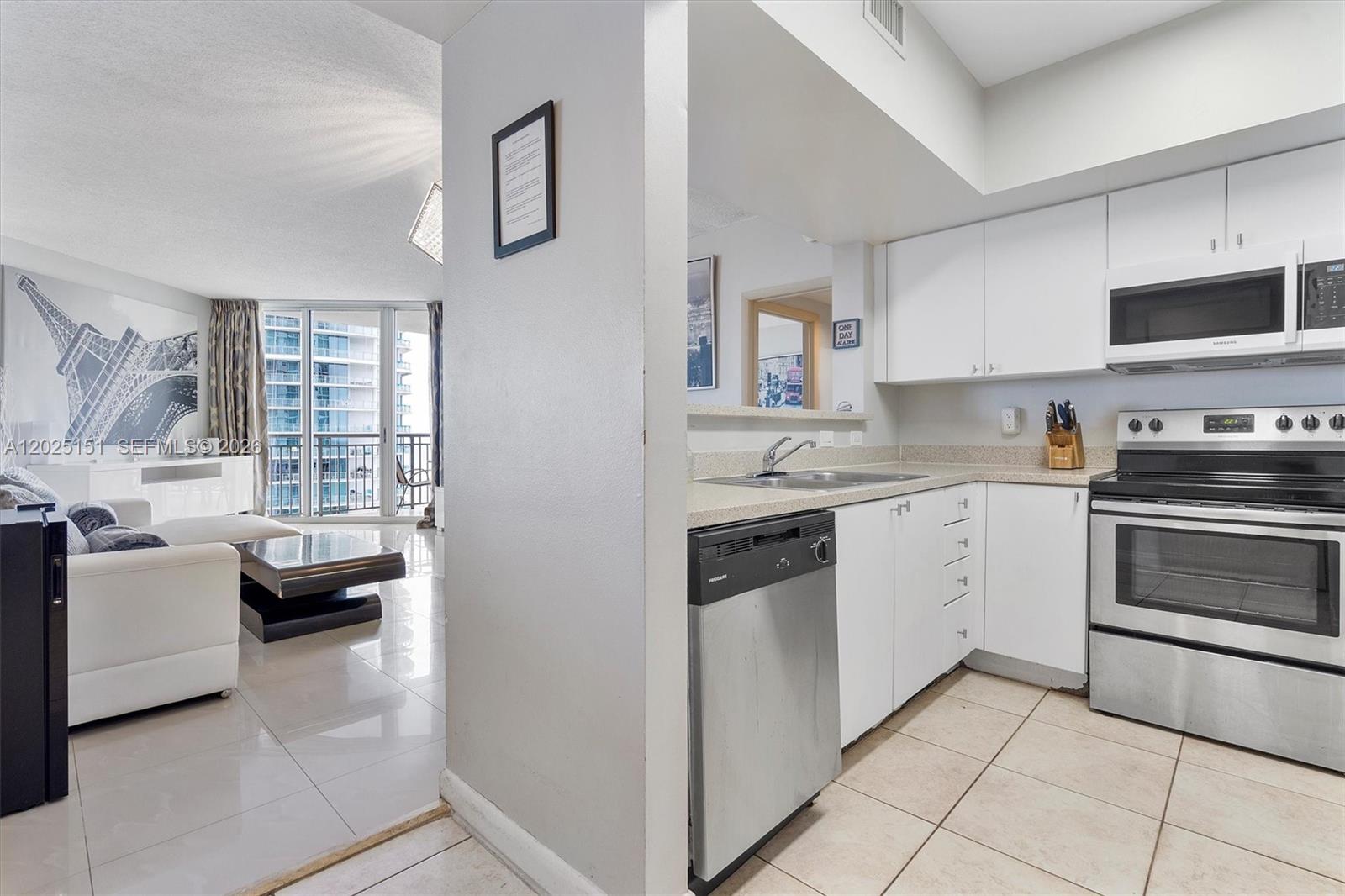 OCEAN POINT BEACH CLUB CO - Residential
