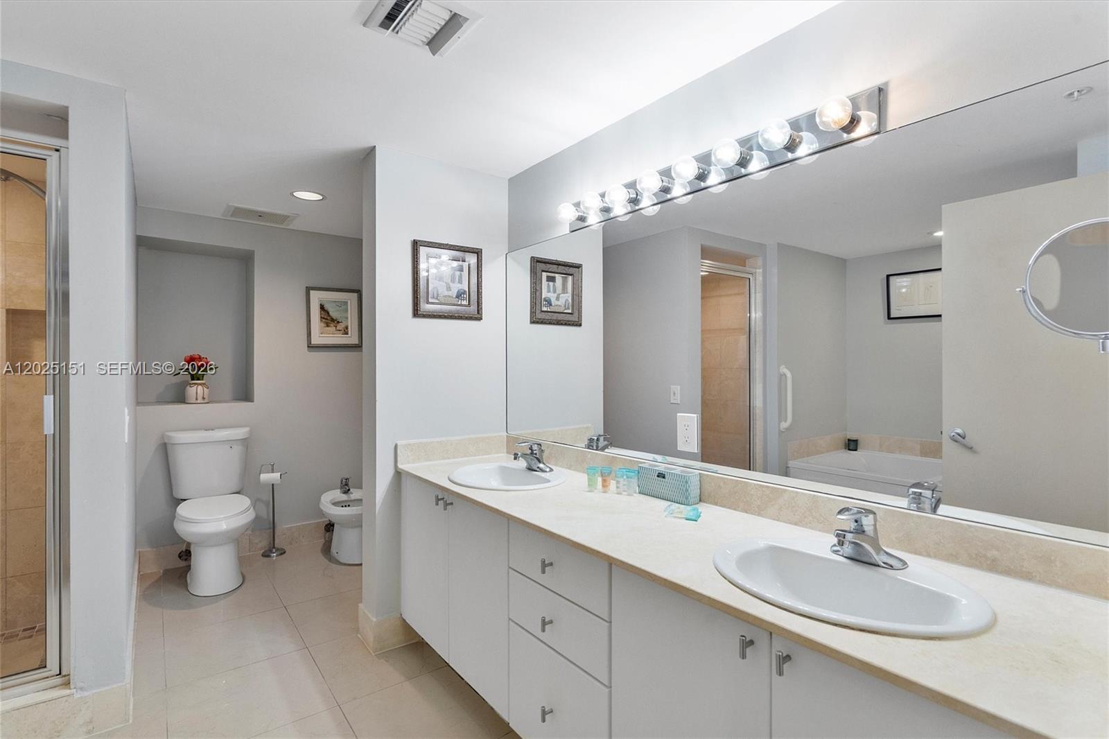 OCEAN POINT BEACH CLUB CO - Residential