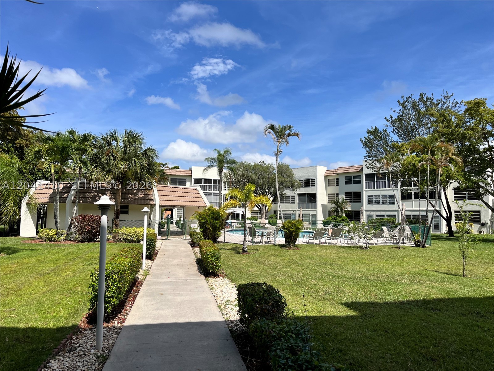 ROYAL PARK GARDENS I-A CO - Residential