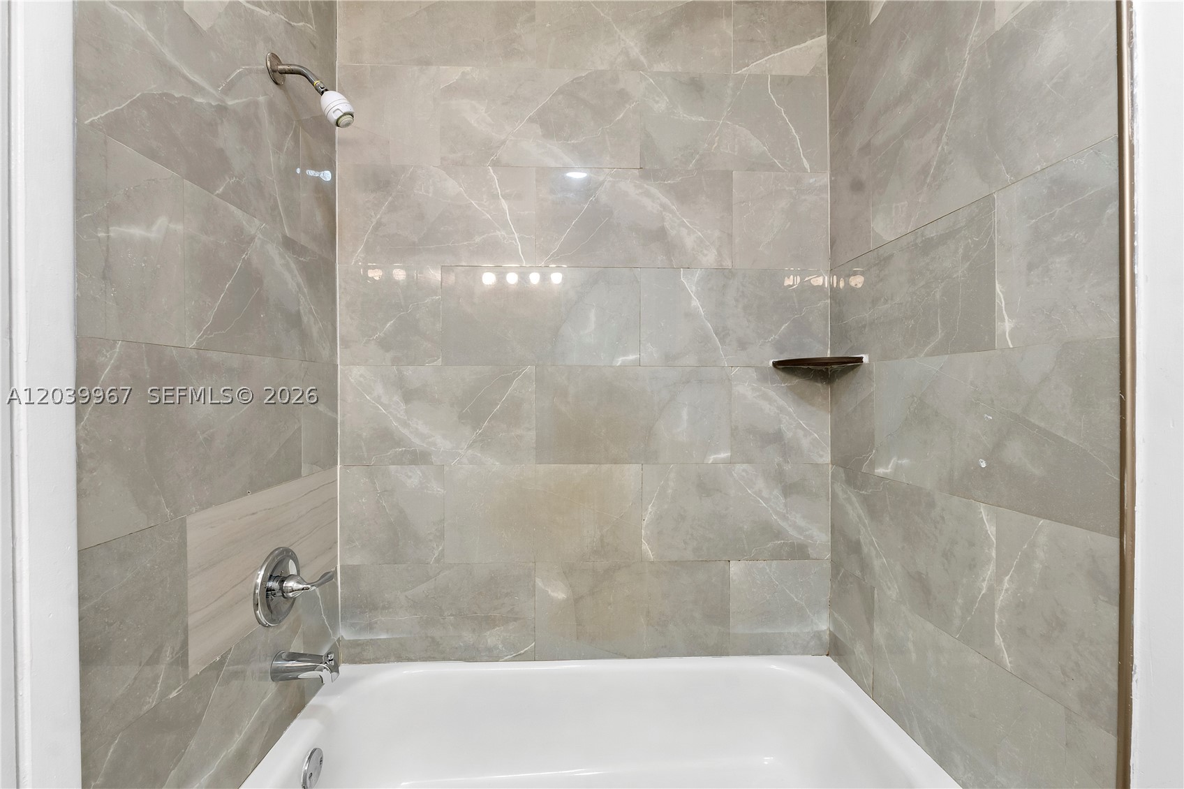 JACARANDA PARCEL 608 - Residential