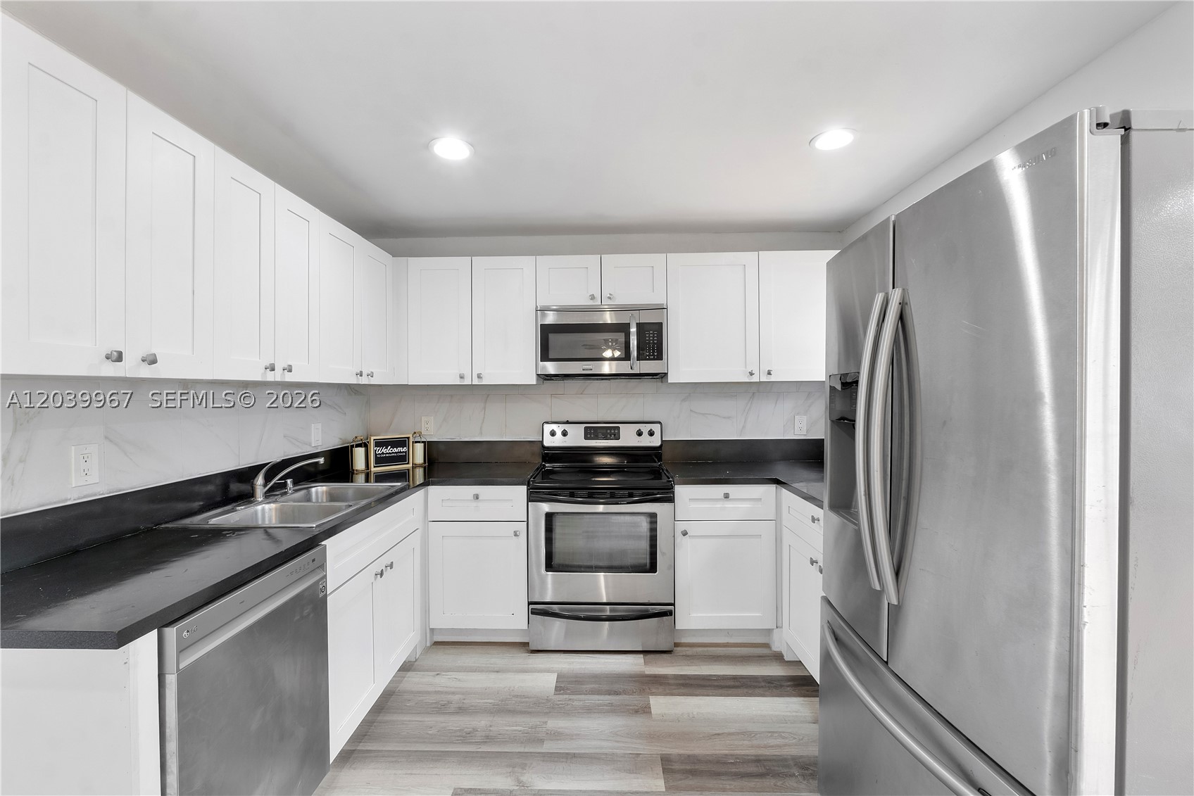 JACARANDA PARCEL 608 - Residential