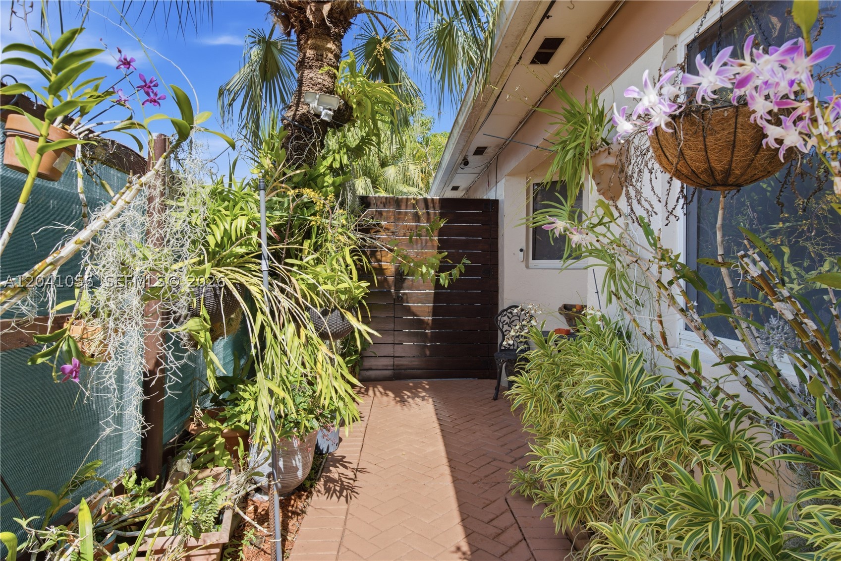 LORMAR I - Residential