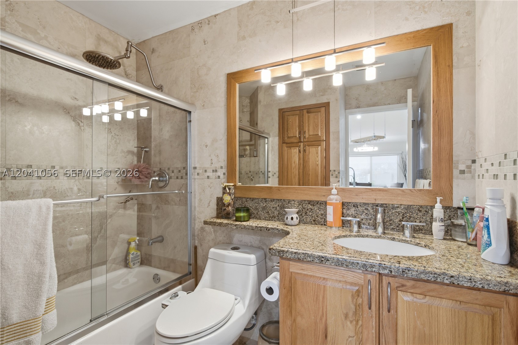 LORMAR I - Residential