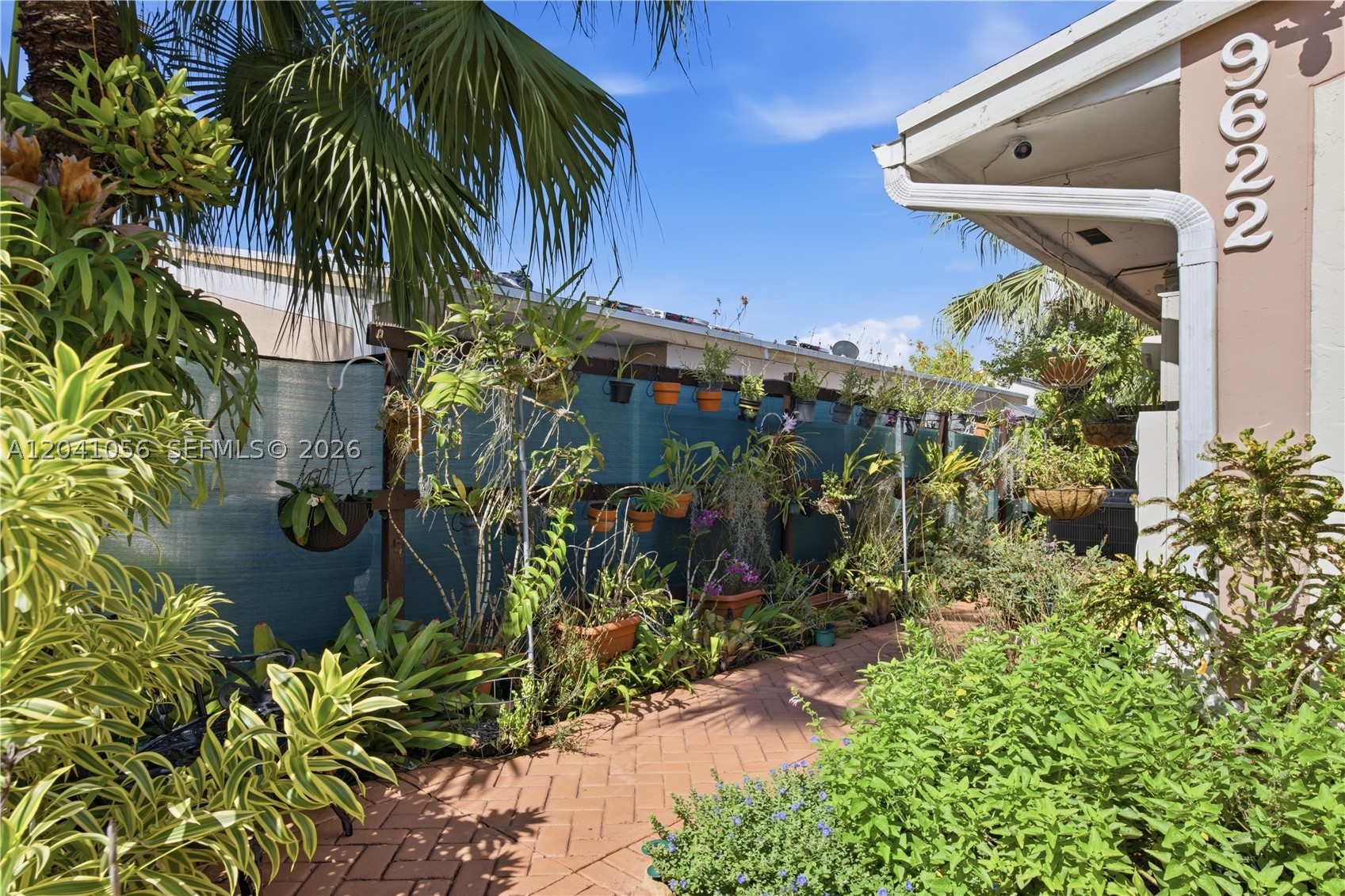 LORMAR I - Residential