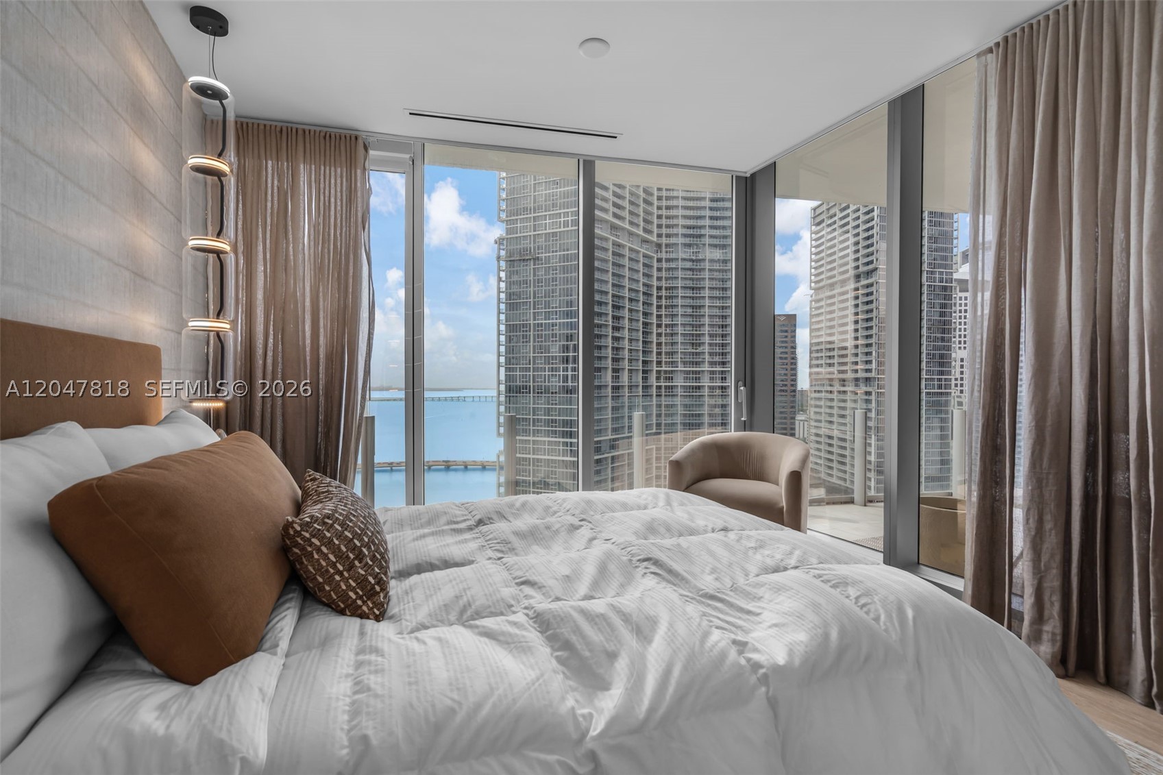300 BISCAYNE BLVD WAYCONDO - Residential