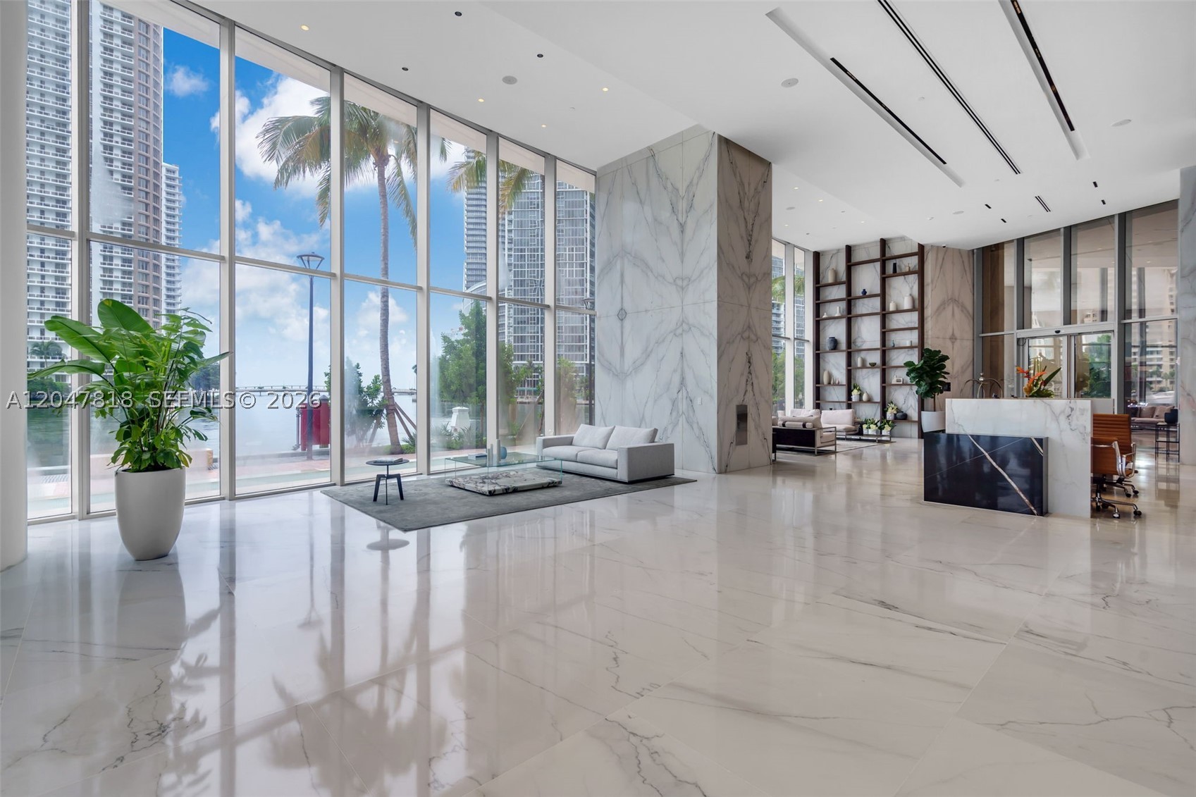 300 BISCAYNE BLVD WAYCONDO - Residential