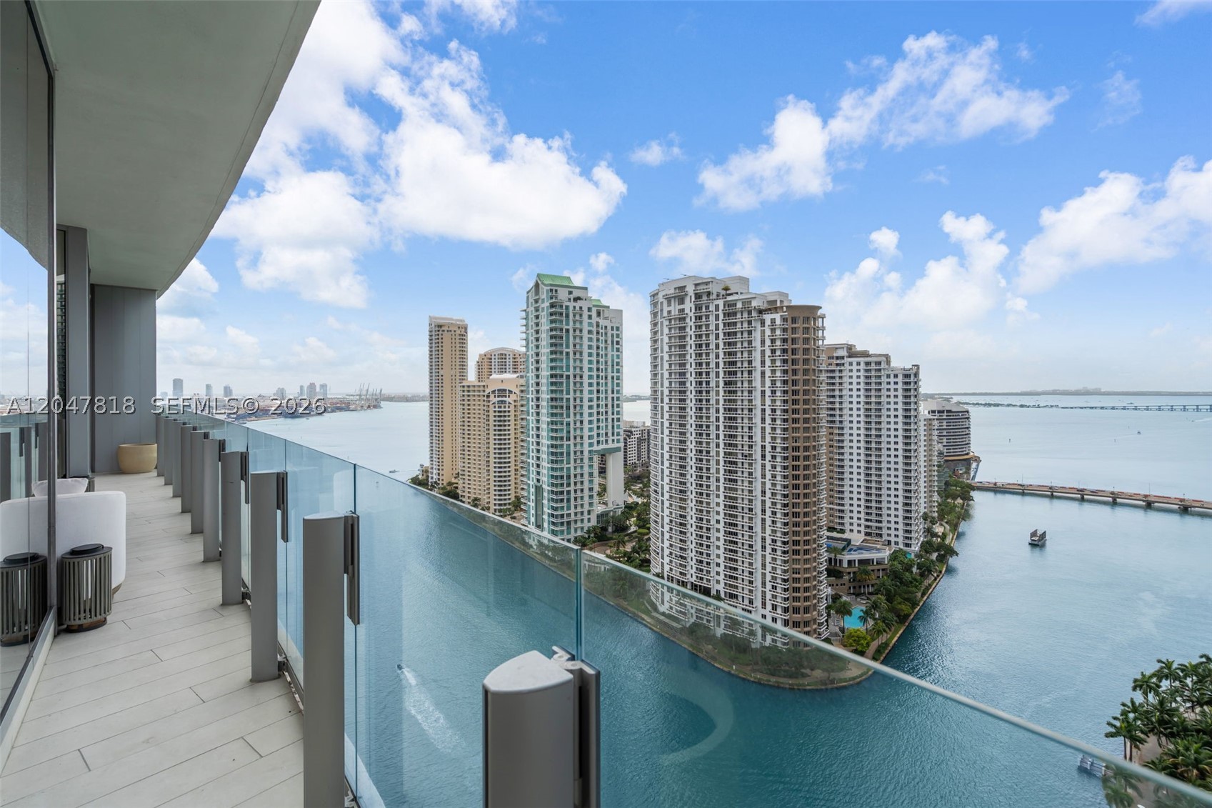 300 BISCAYNE BLVD WAYCONDO - Residential