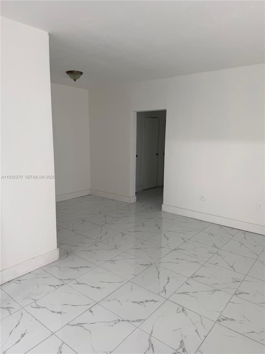 ALTOS DEL MAR NO 3 - Residential Lease