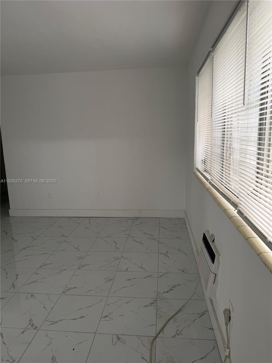 ALTOS DEL MAR NO 3 - Residential Lease