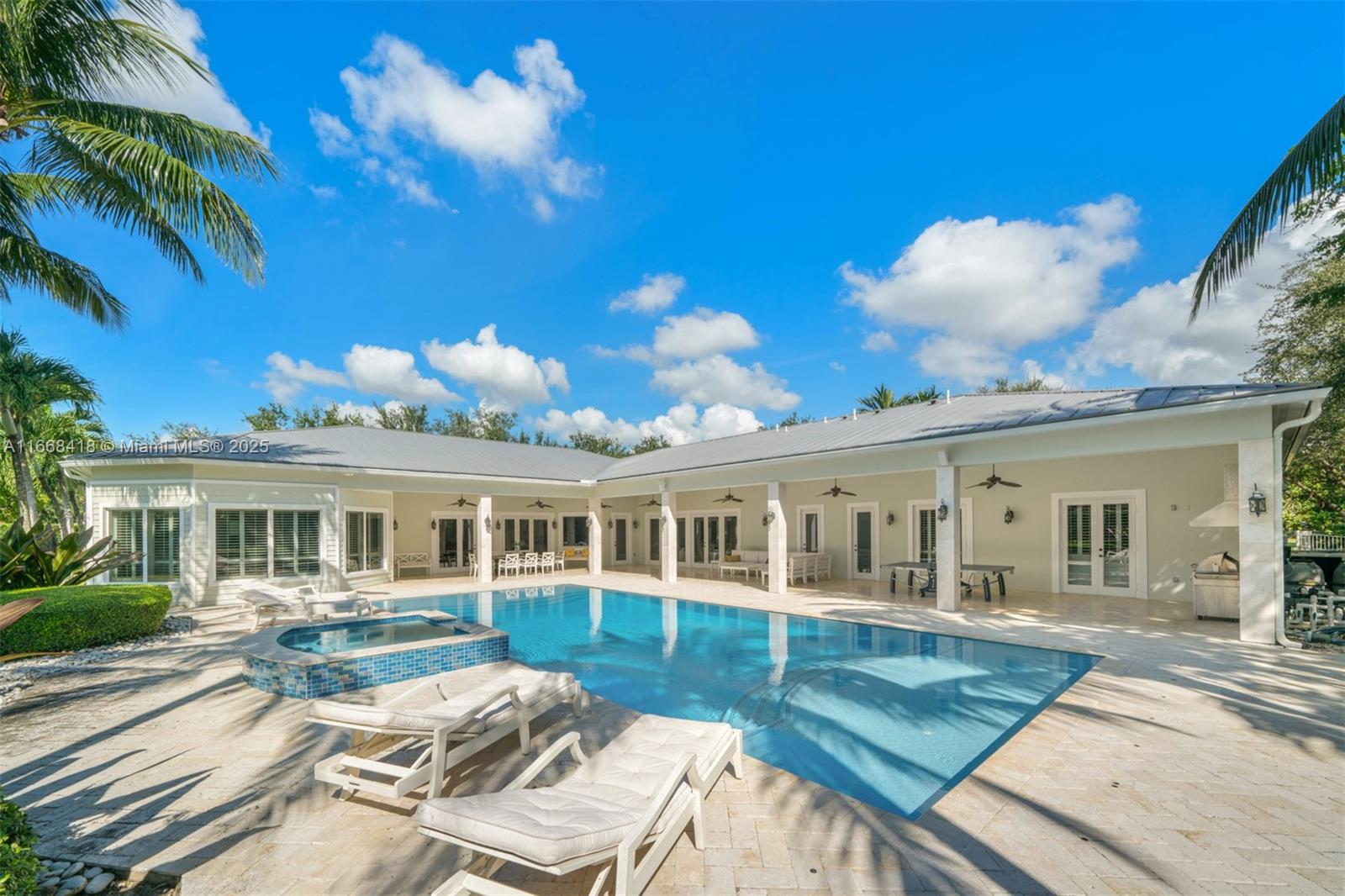 PINE TREE ESTATES - Residential