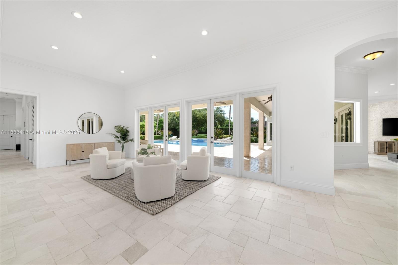 PINE TREE ESTATES - Residential