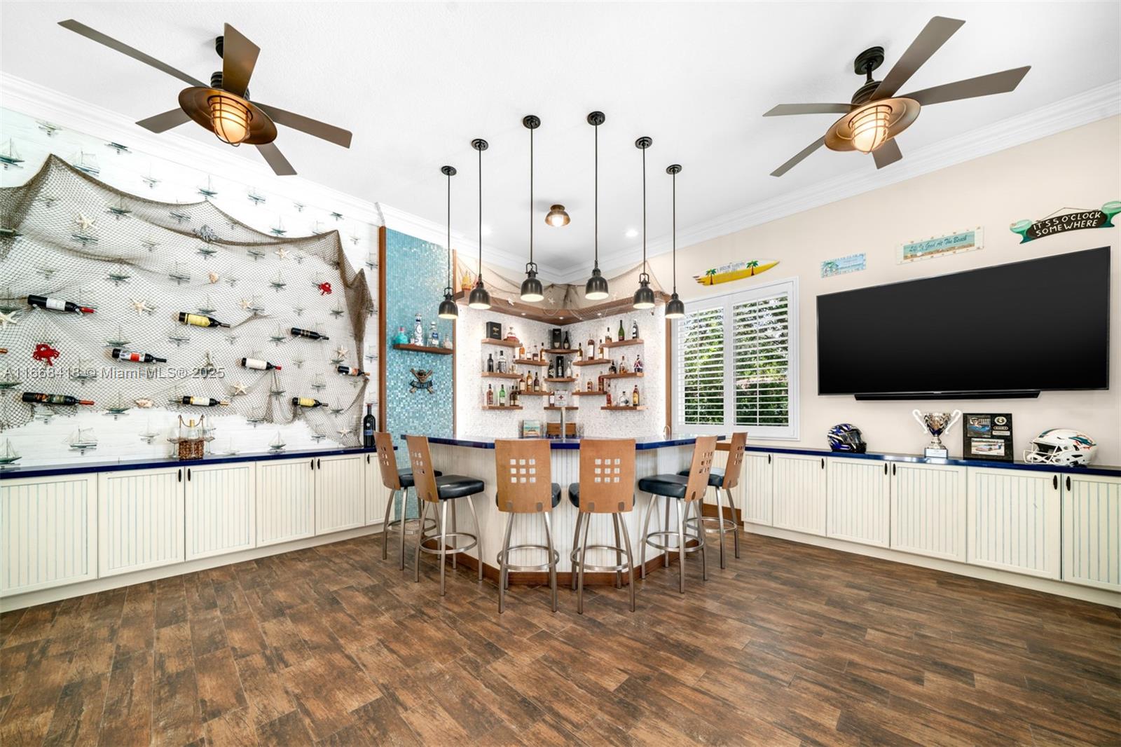 PINE TREE ESTATES - Residential