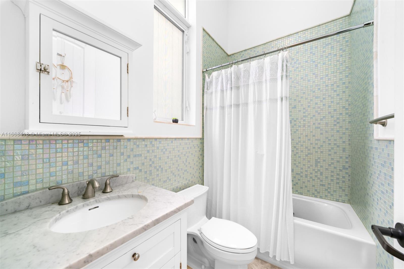 PINE TREE ESTATES - Residential