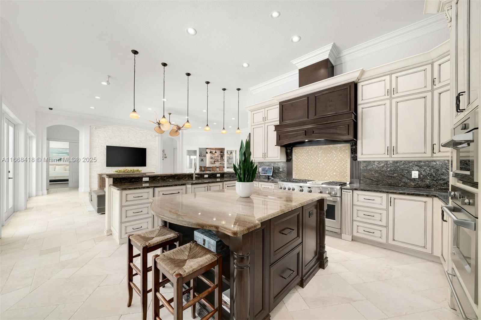 PINE TREE ESTATES - Residential