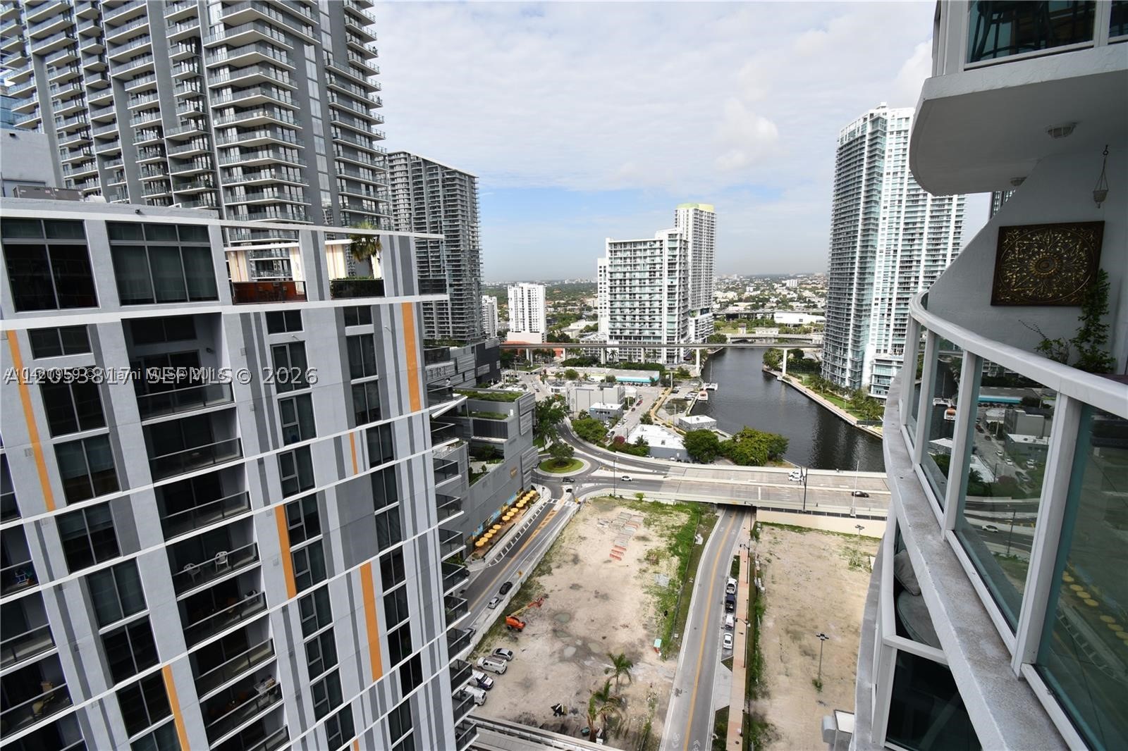 BRICKELL ON THE RIVER S T - Residential Lease