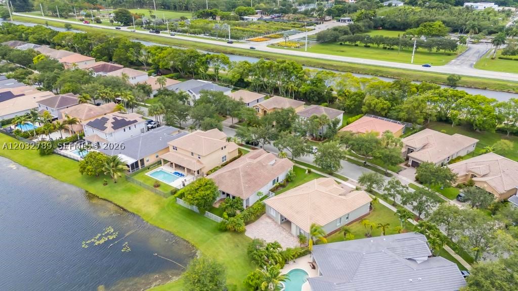 ISLES AT WESTON - Residential