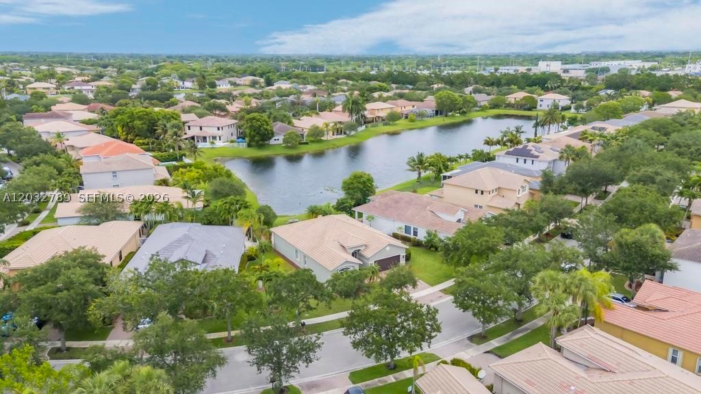 ISLES AT WESTON - Residential