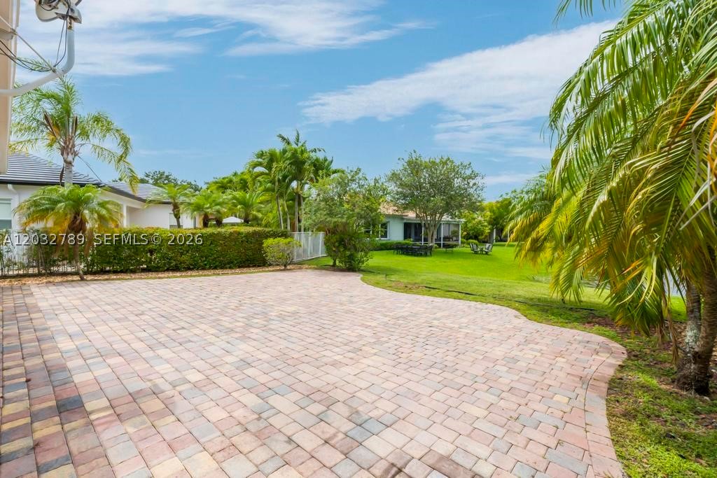 ISLES AT WESTON - Residential