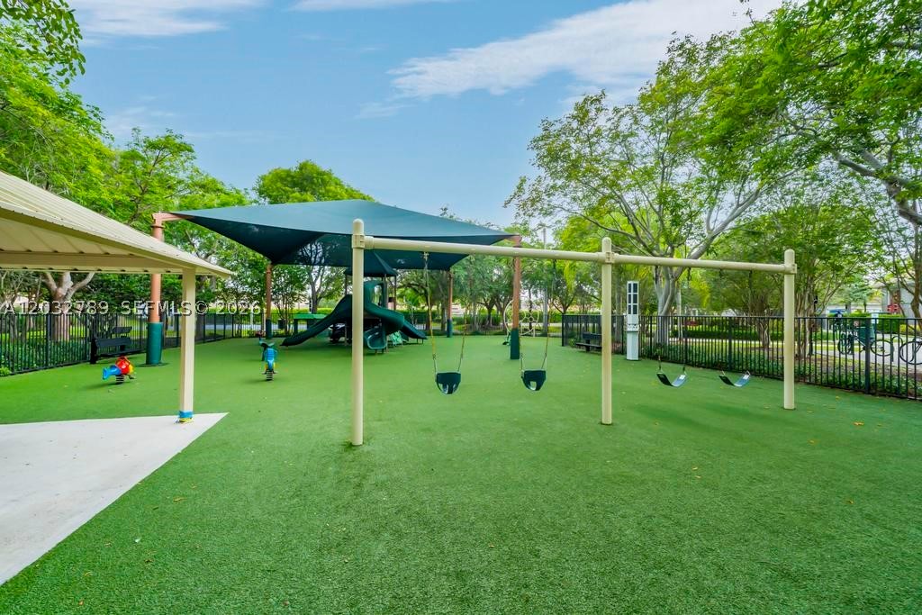 ISLES AT WESTON - Residential