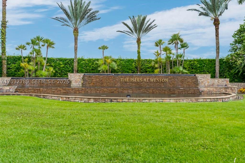 ISLES AT WESTON - Residential